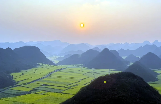 Jinji Hills in Luoping - China Xian Tour: Private & Tailor-Made China Tours Jinji Hills in Luoping