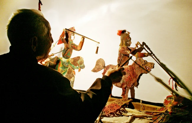 Xian Shadow Play Class - China Xian Tour: Private & Tailor-Made China Tours Xian Shadow Play Class